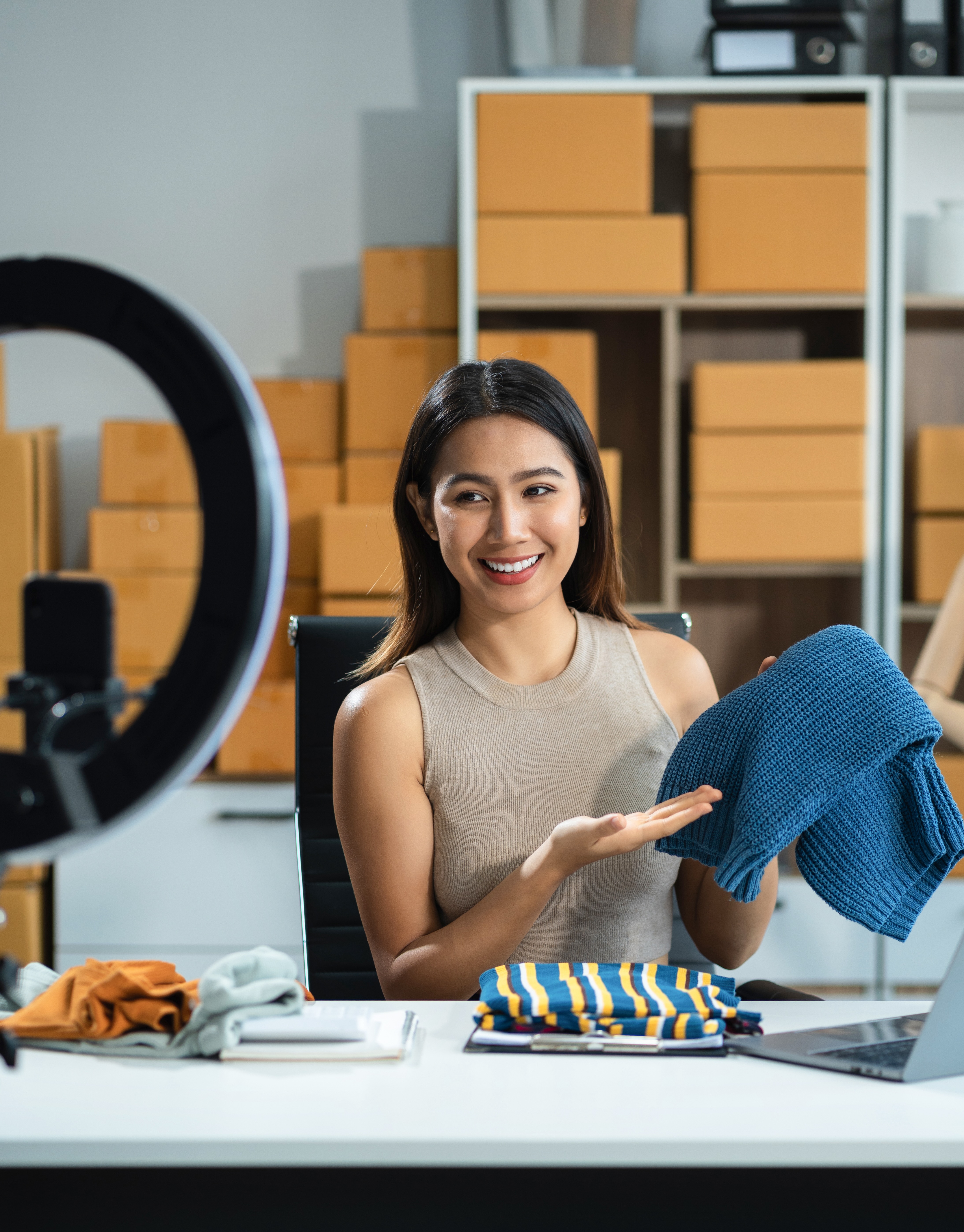 インフルエンサーマーケティング